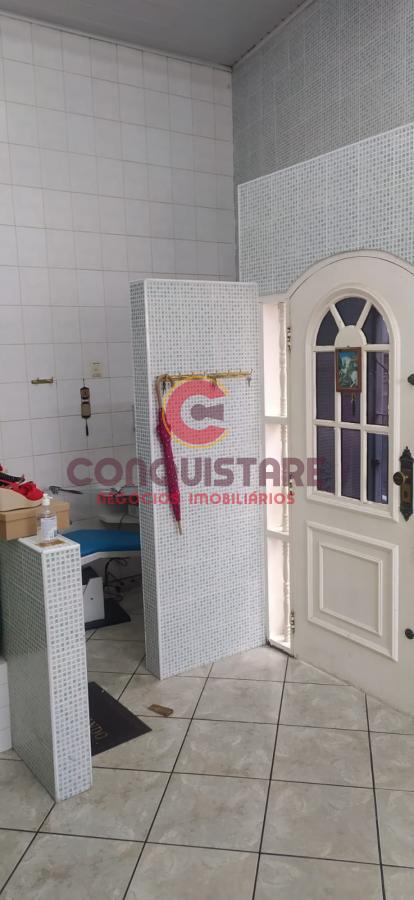 Casa à venda com 3 quartos, 250m² - Foto 30