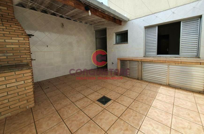 Sobrado à venda com 3 quartos, 150m² - Foto 9