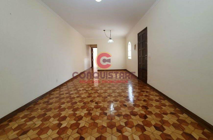 Sobrado à venda com 3 quartos, 150m² - Foto 2