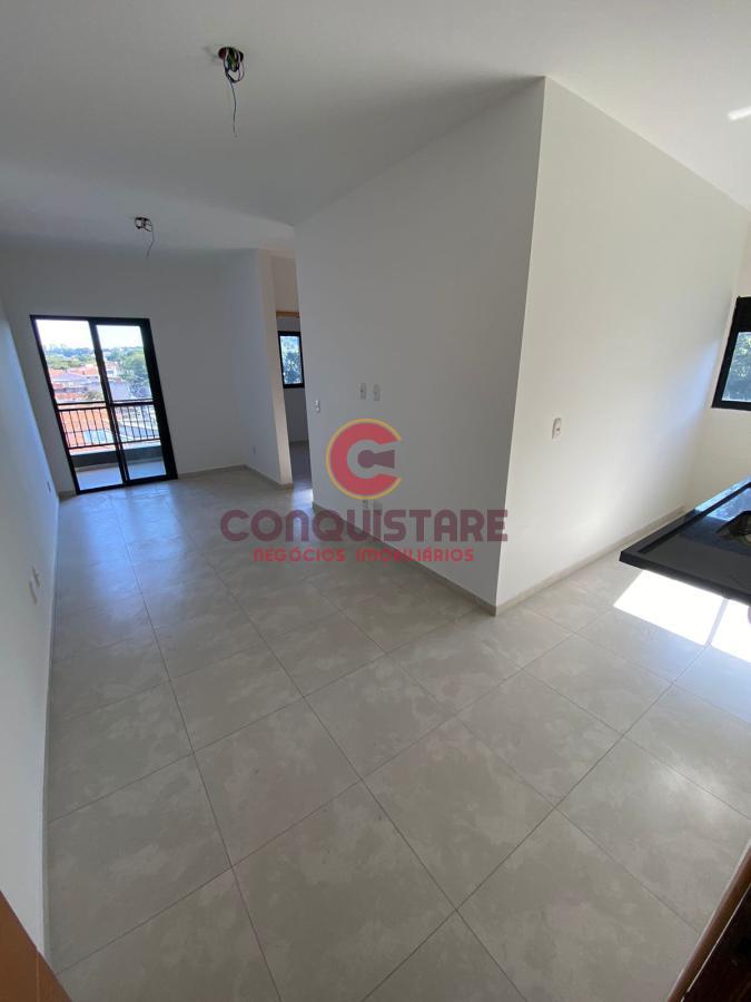 Apartamento à venda com 2 quartos, 45m² - Foto 1