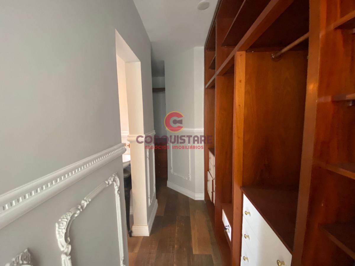 Apartamento para alugar com 3 quartos, 250m² - Foto 15