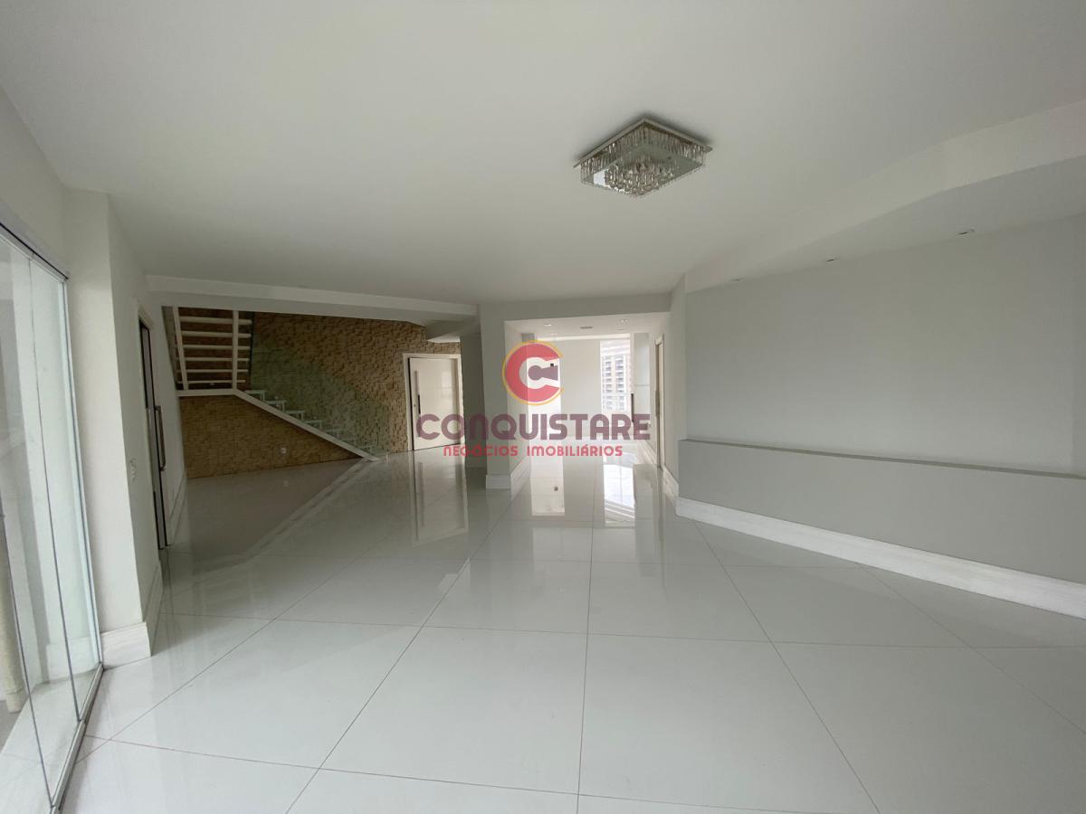 Apartamento para alugar com 3 quartos, 250m² - Foto 28