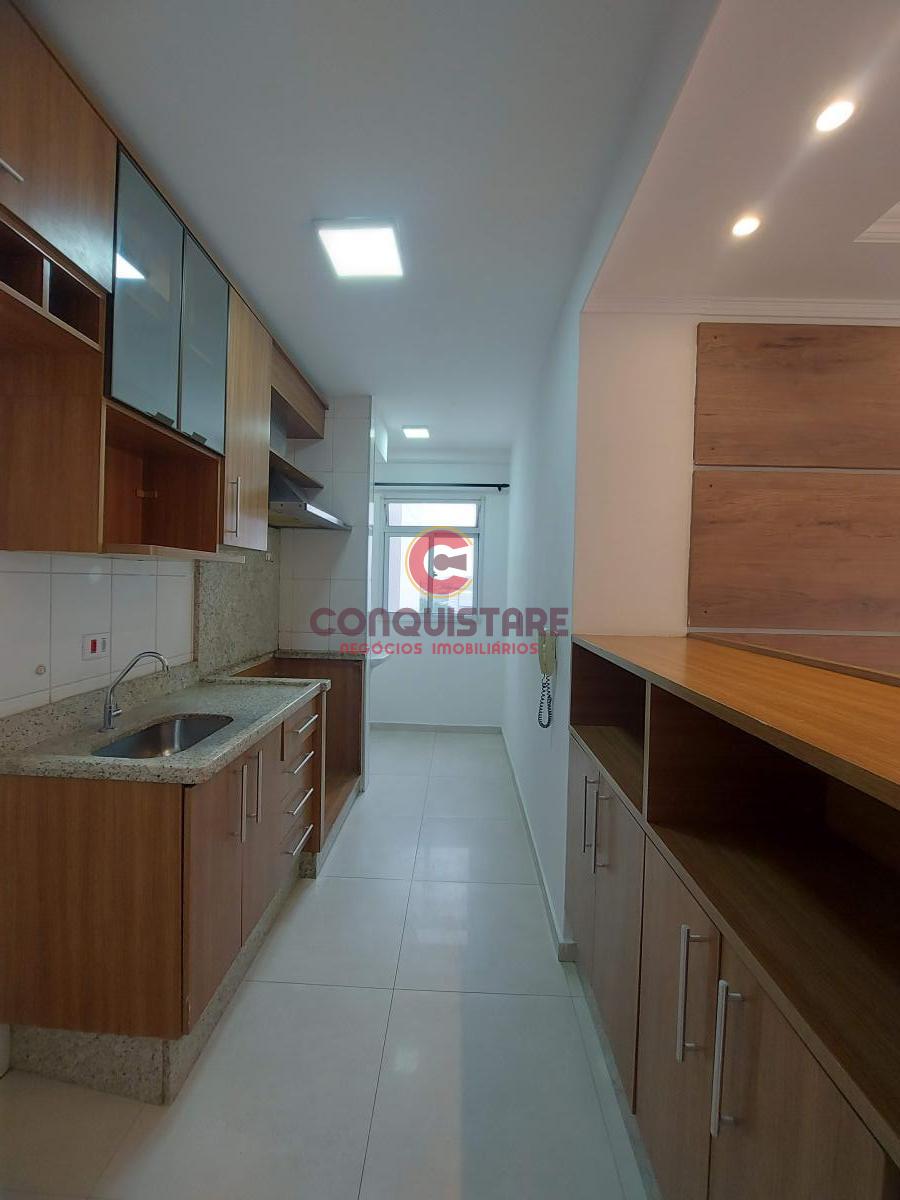 Apartamento à venda com 2 quartos, 50m² - Foto 2