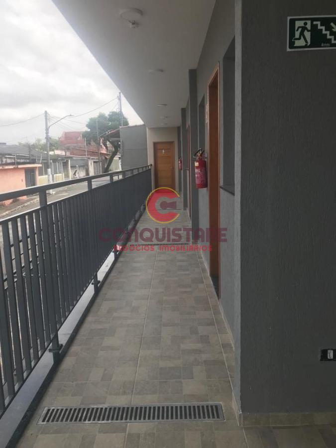 Apartamento à venda com 2 quartos, 40m² - Foto 14