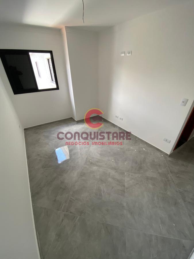 Casa à venda com 2 quartos, 60m² - Foto 8