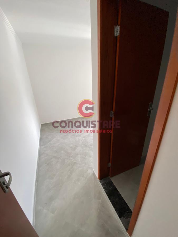 Casa à venda com 2 quartos, 60m² - Foto 10