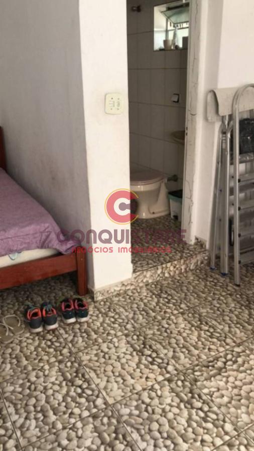 Casa à venda com 3 quartos, 200m² - Foto 6