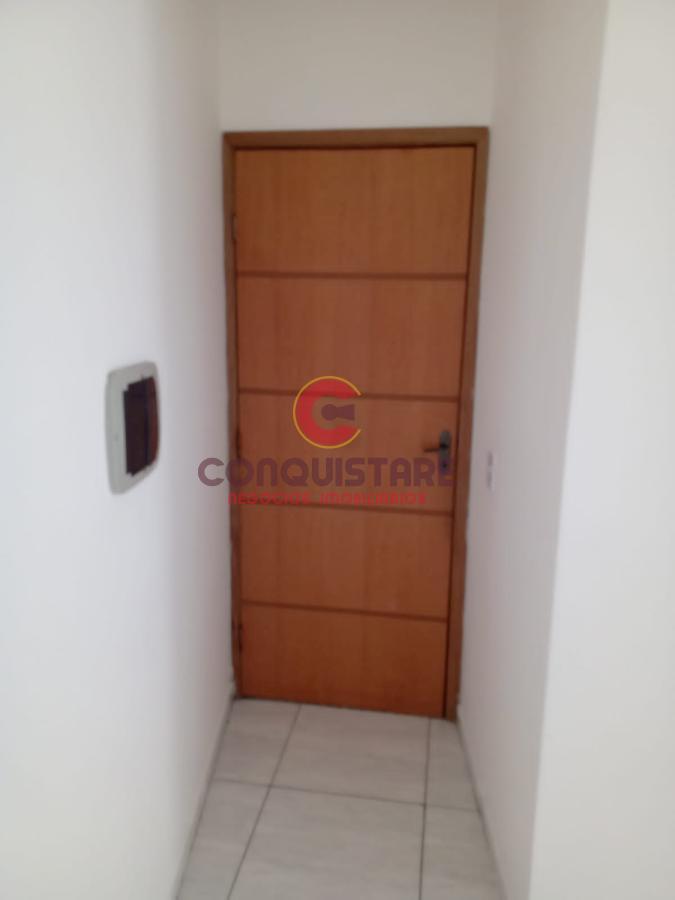 Apartamento à venda com 2 quartos, 61m² - Foto 15