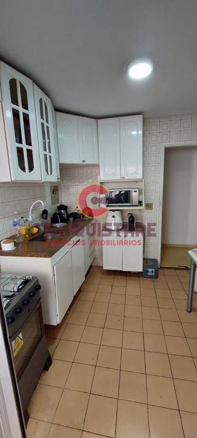 Apartamento à venda com 2 quartos, 67m² - Foto 10