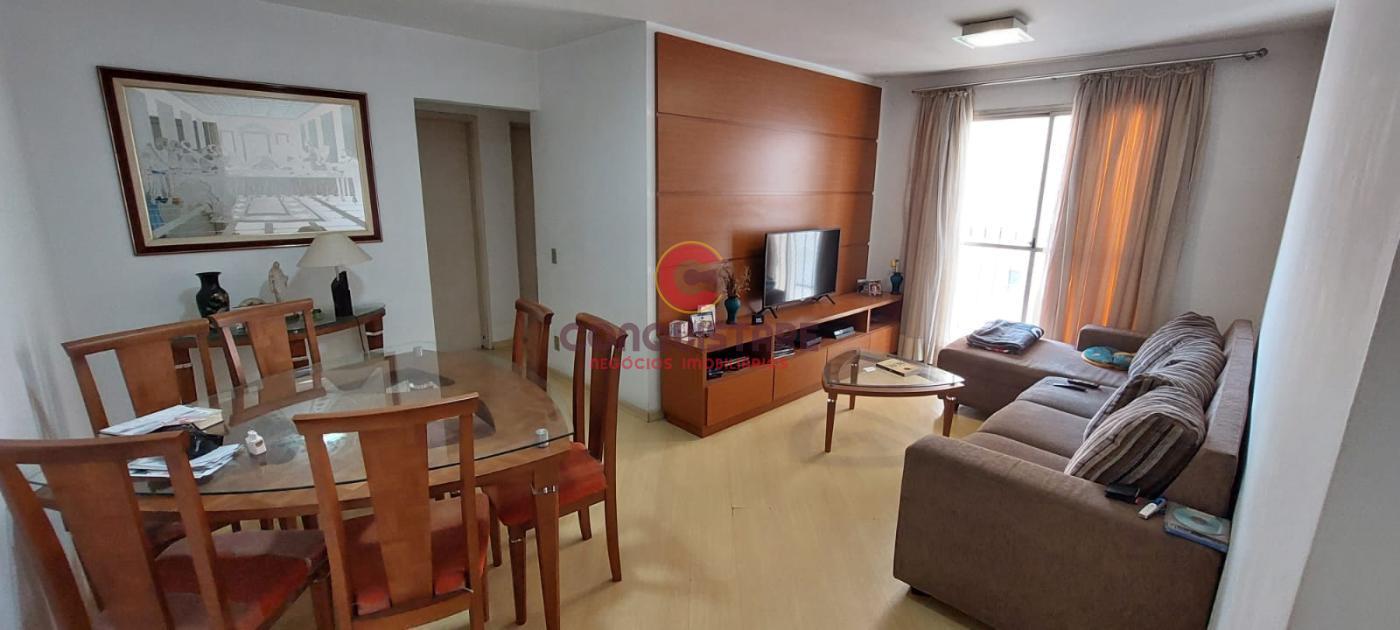 Apartamento à venda com 2 quartos, 67m² - Foto 11