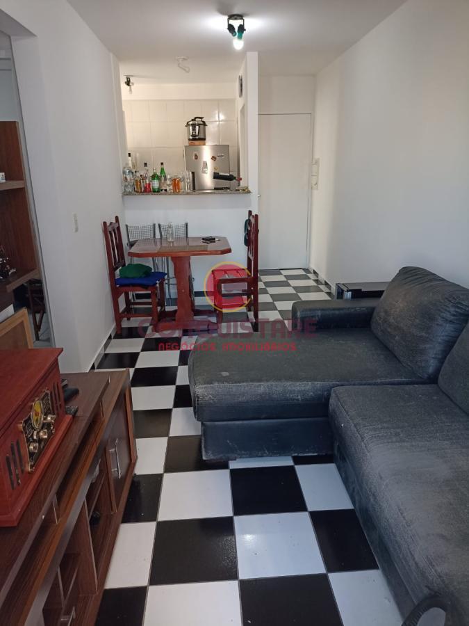 Apartamento à venda com 2 quartos, 50m² - Foto 13