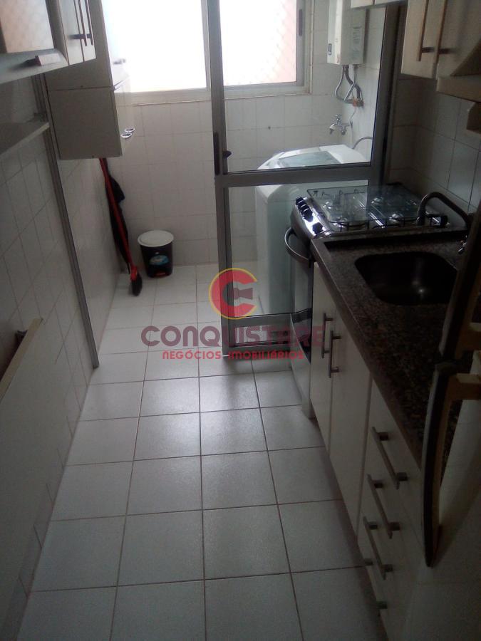 Apartamento à venda com 3 quartos, 61m² - Foto 3