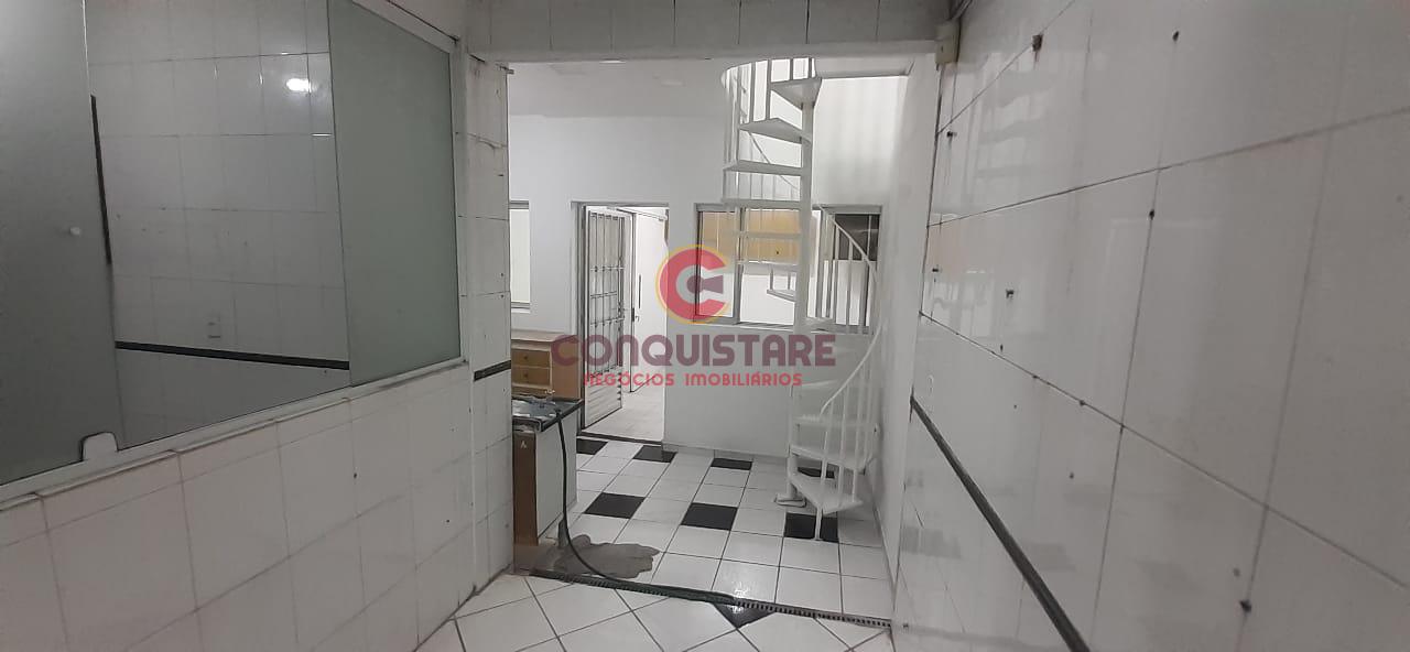 Sobrado à venda com 4 quartos, 255m² - Foto 4