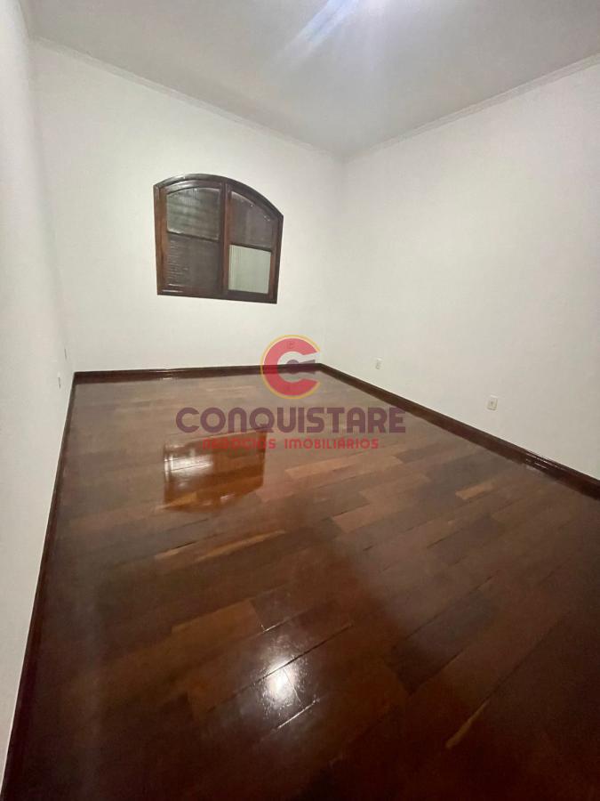 Sobrado para alugar com 4 quartos, 600m² - Foto 13