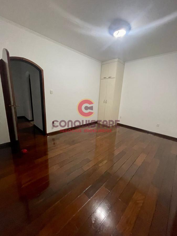 Sobrado para alugar com 4 quartos, 600m² - Foto 17