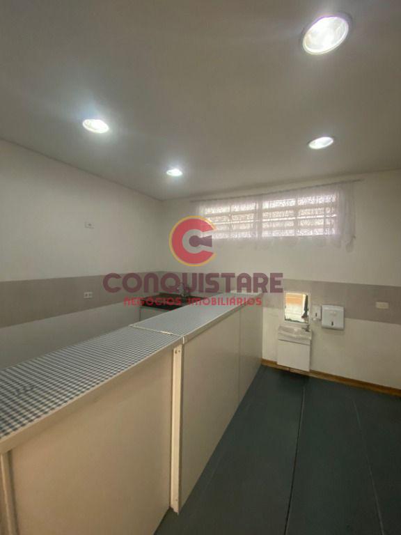 Casa à venda com 3 quartos, 360m² - Foto 16