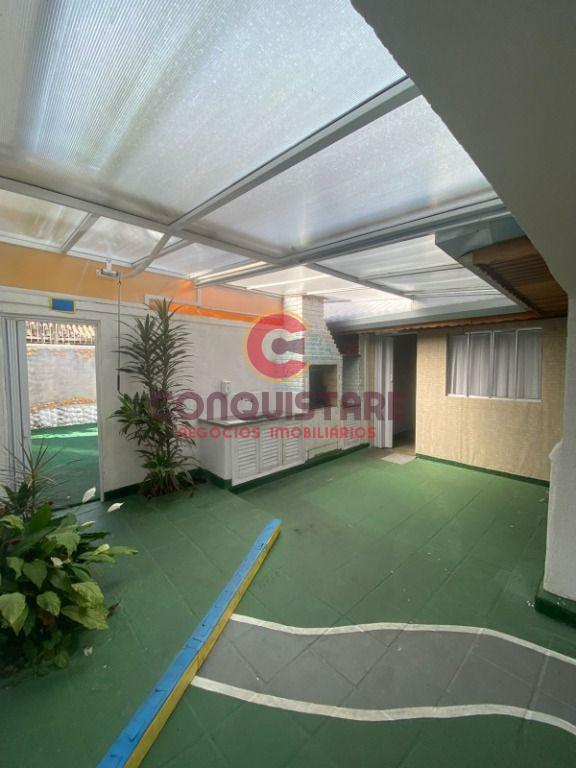 Casa à venda com 3 quartos, 360m² - Foto 35