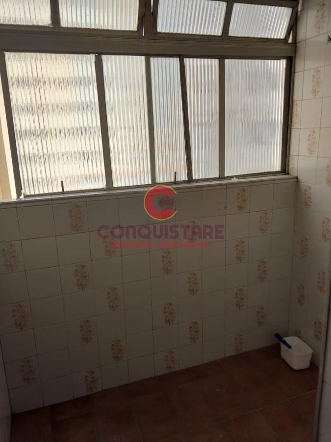 Apartamento para alugar com 2 quartos, 50m² - Foto 13