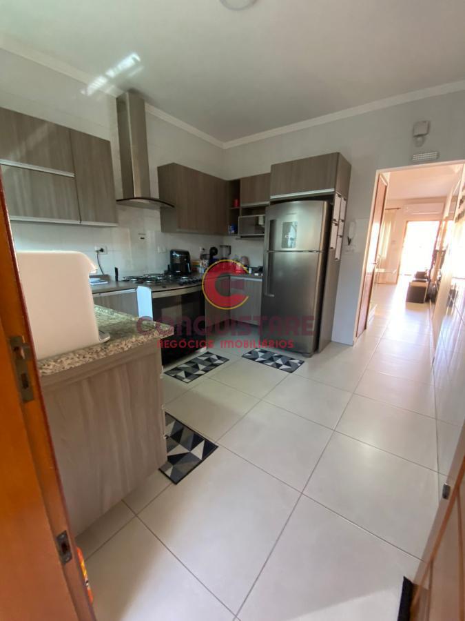 Sobrado à venda com 2 quartos, 140m² - Foto 3