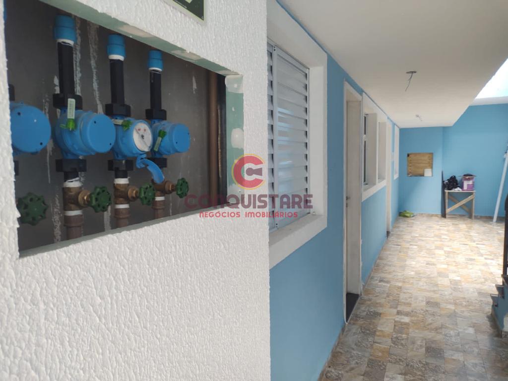 Apartamento à venda com 2 quartos, 42m² - Foto 3