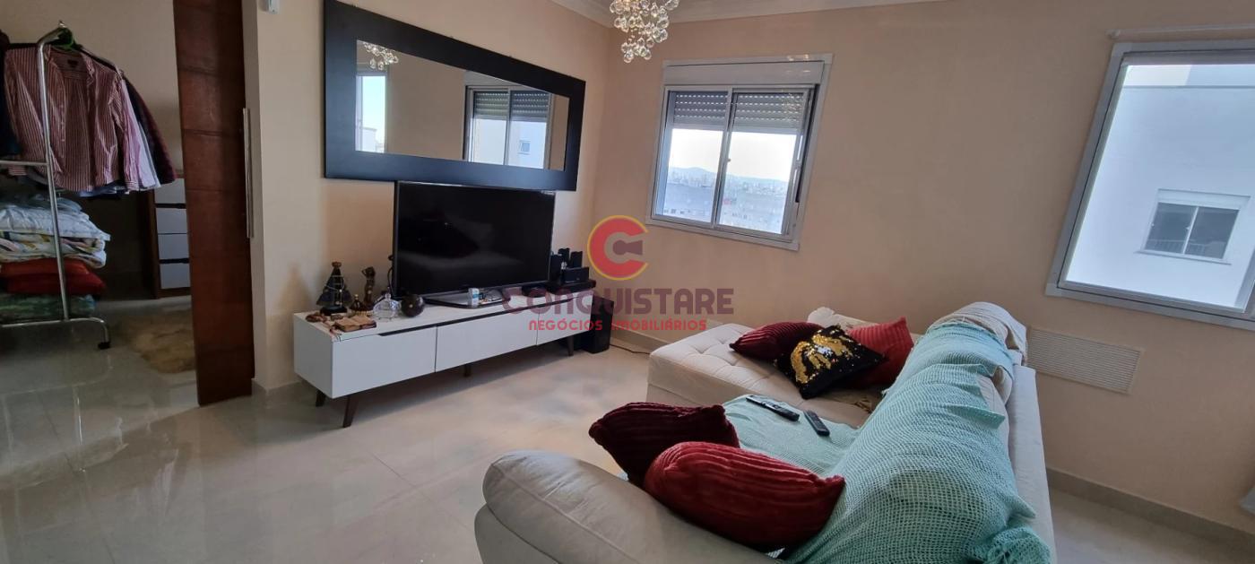 Apartamento à venda com 2 quartos, 40m² - Foto 4