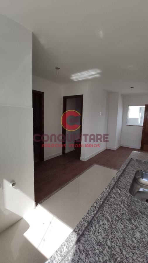 Apartamento à venda com 2 quartos, 42m² - Foto 3