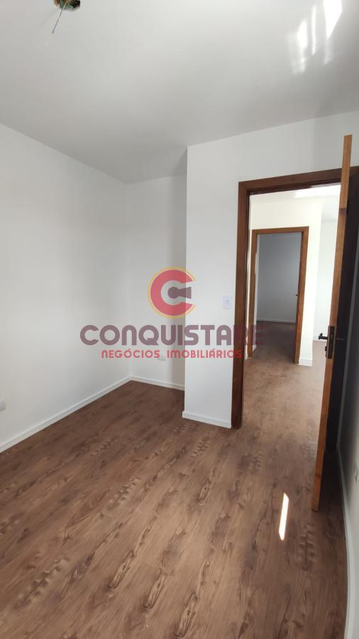 Apartamento à venda com 2 quartos, 42m² - Foto 2