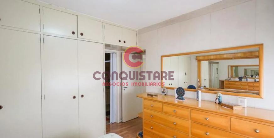 Apartamento à venda com 3 quartos, 142m² - Foto 4