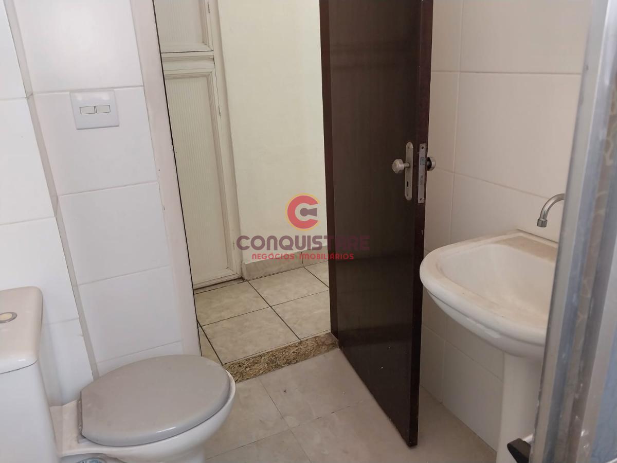 Apartamento à venda com 2 quartos, 70m² - Foto 5