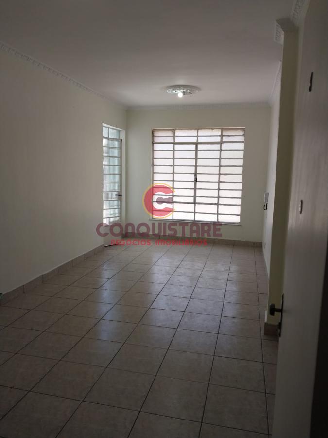 Apartamento à venda com 2 quartos, 70m² - Foto 1