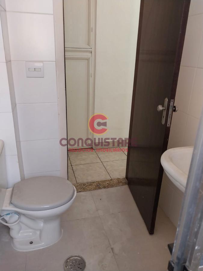 Apartamento à venda com 2 quartos, 70m² - Foto 27