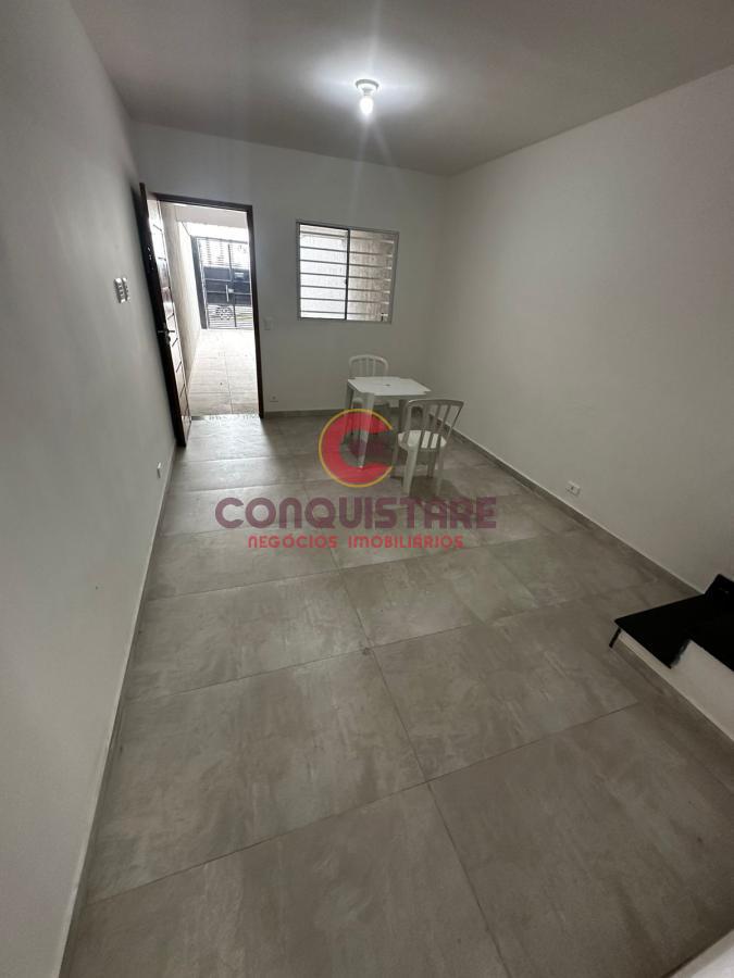 Sobrado à venda com 3 quartos, 100m² - Foto 2