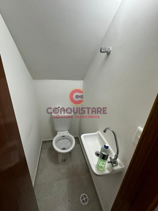 Sobrado à venda com 3 quartos, 100m² - Foto 4