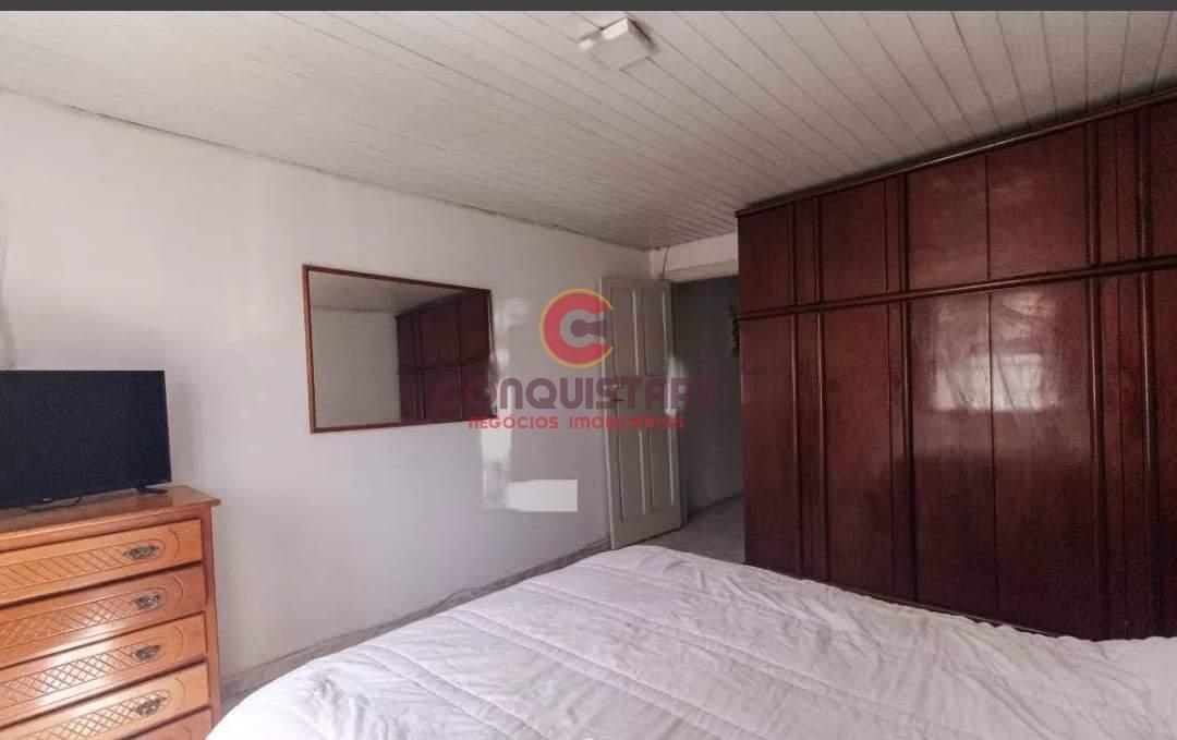 Sobrado à venda com 3 quartos, 160m² - Foto 4