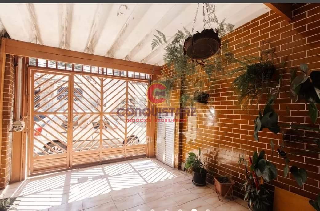 Sobrado à venda com 3 quartos, 160m² - Foto 1