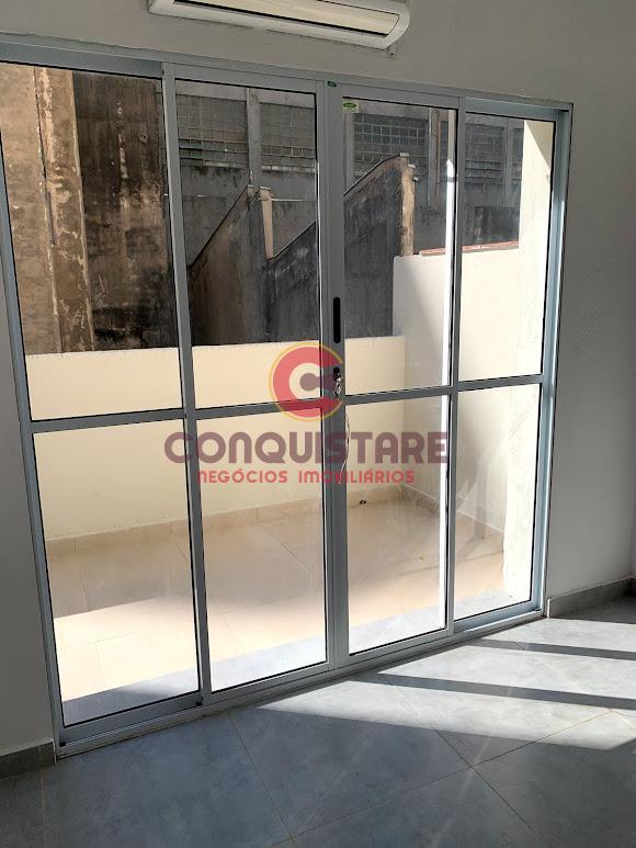 Apartamento à venda com 3 quartos, 132m² - Foto 2