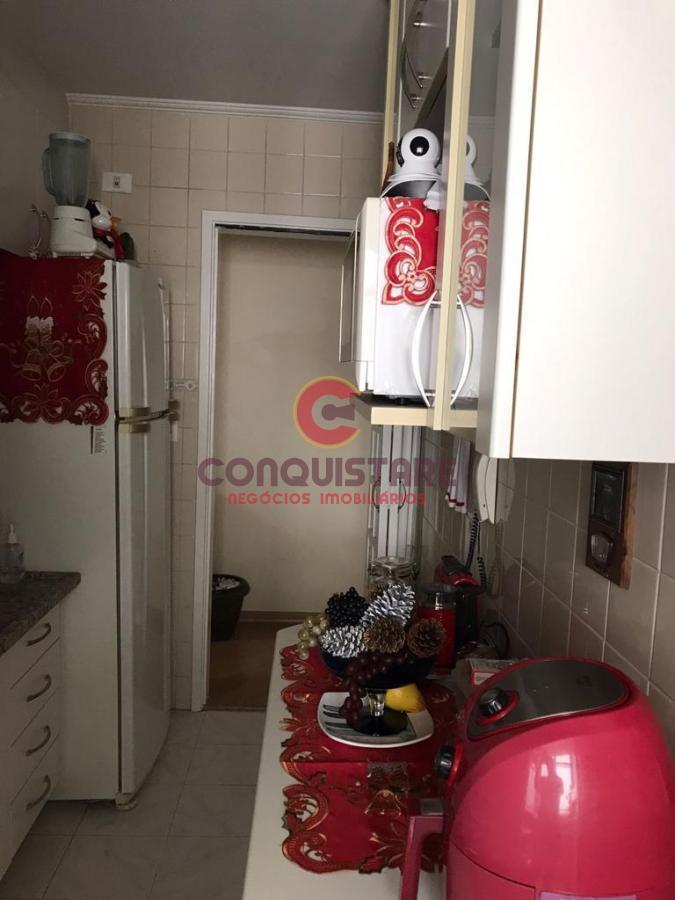 Apartamento à venda com 3 quartos, 62m² - Foto 13