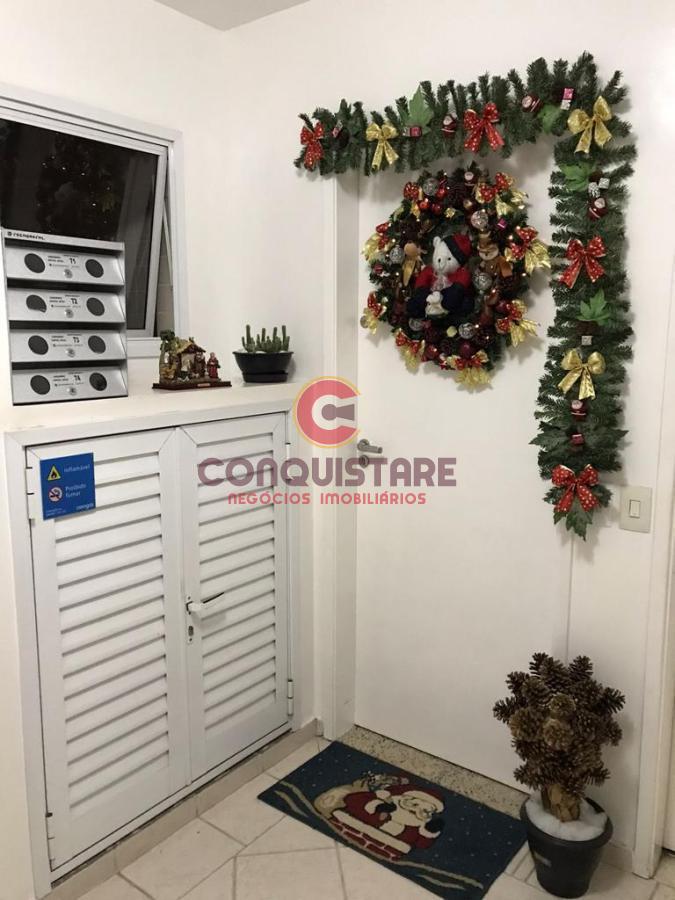 Apartamento à venda com 3 quartos, 62m² - Foto 2