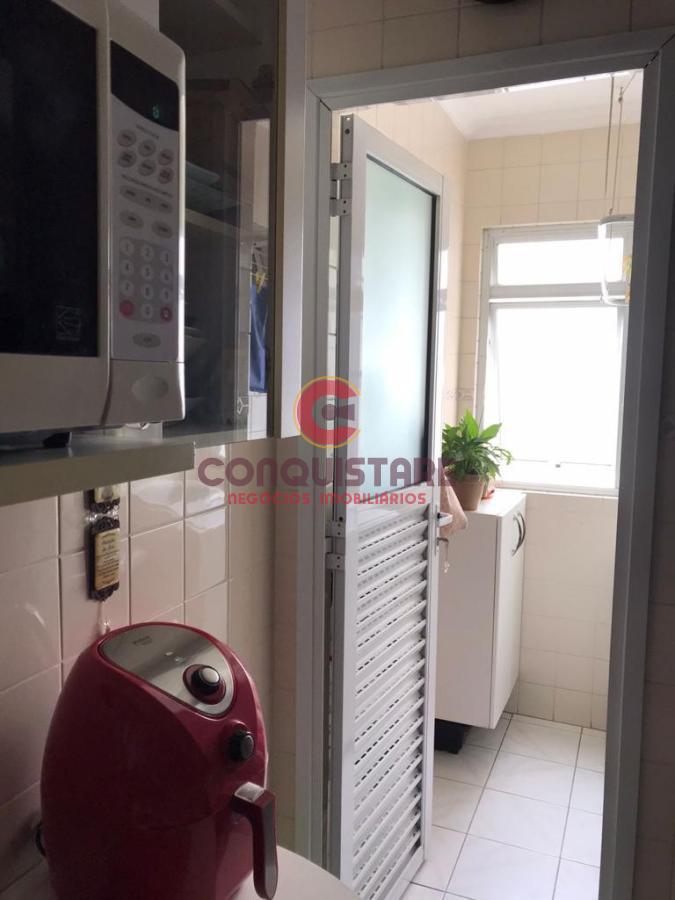 Apartamento à venda com 3 quartos, 62m² - Foto 11