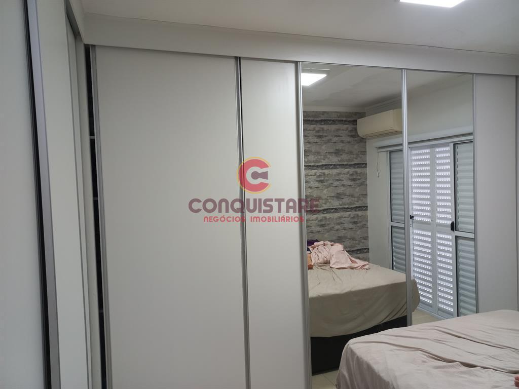 Sobrado à venda com 3 quartos, 200m² - Foto 14