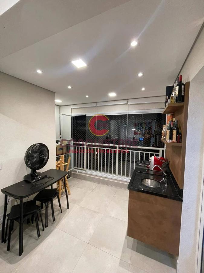 Apartamento à venda com 2 quartos, 62m² - Foto 12