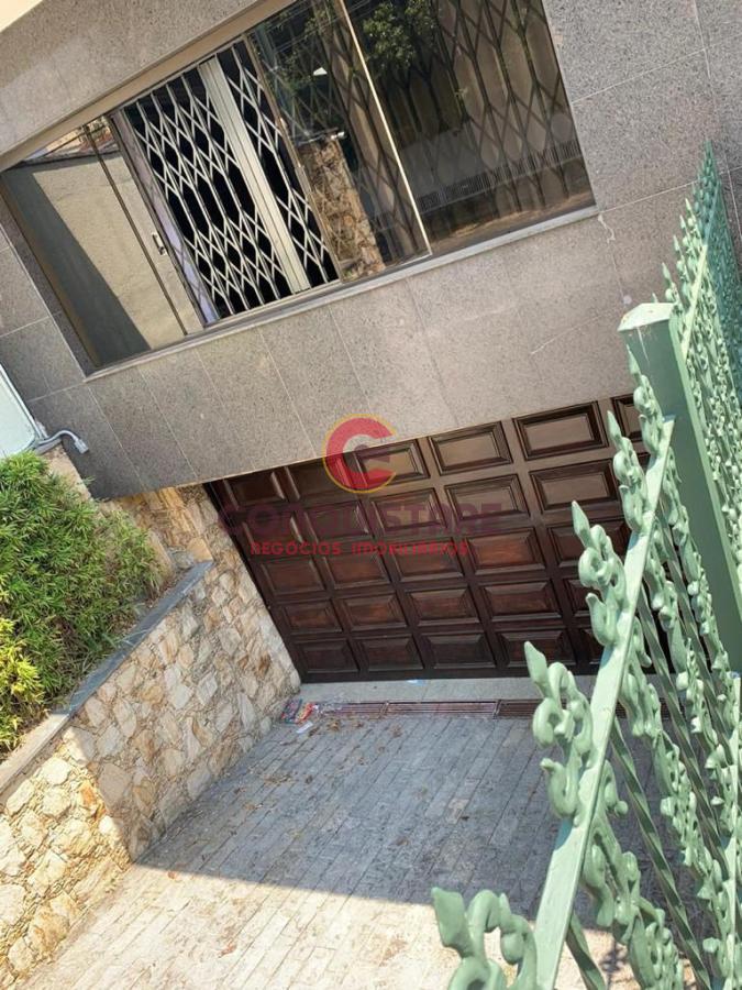 Casa à venda com 4 quartos, 320m² - Foto 18