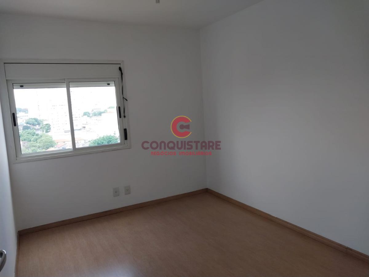 Apartamento para alugar com 2 quartos, 105m² - Foto 4