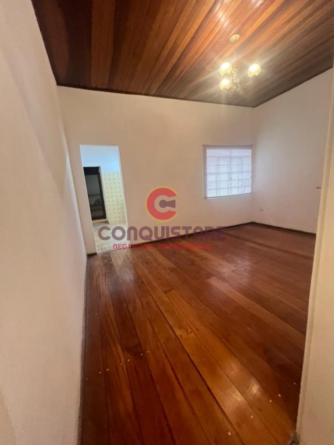 Casa à venda com 1 quarto, 71m² - Foto 2