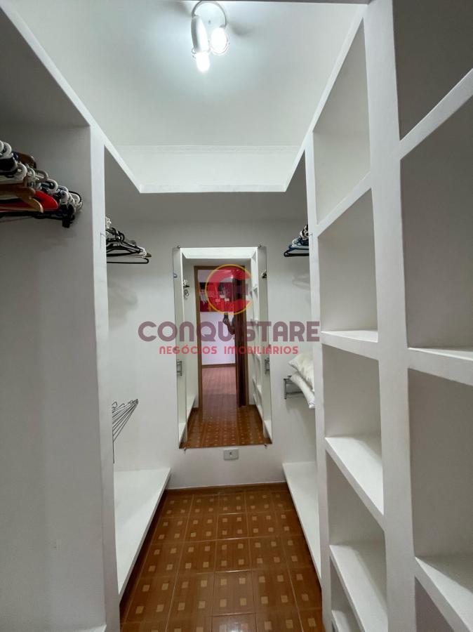 Sobrado à venda com 6 quartos, 323m² - Foto 18