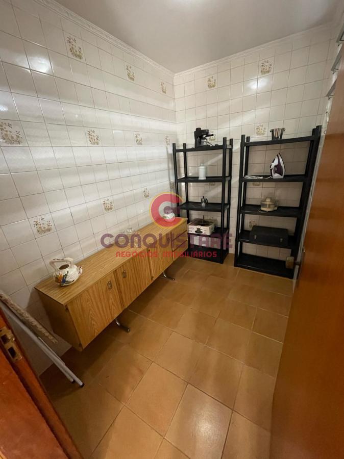 Sobrado à venda com 6 quartos, 323m² - Foto 28