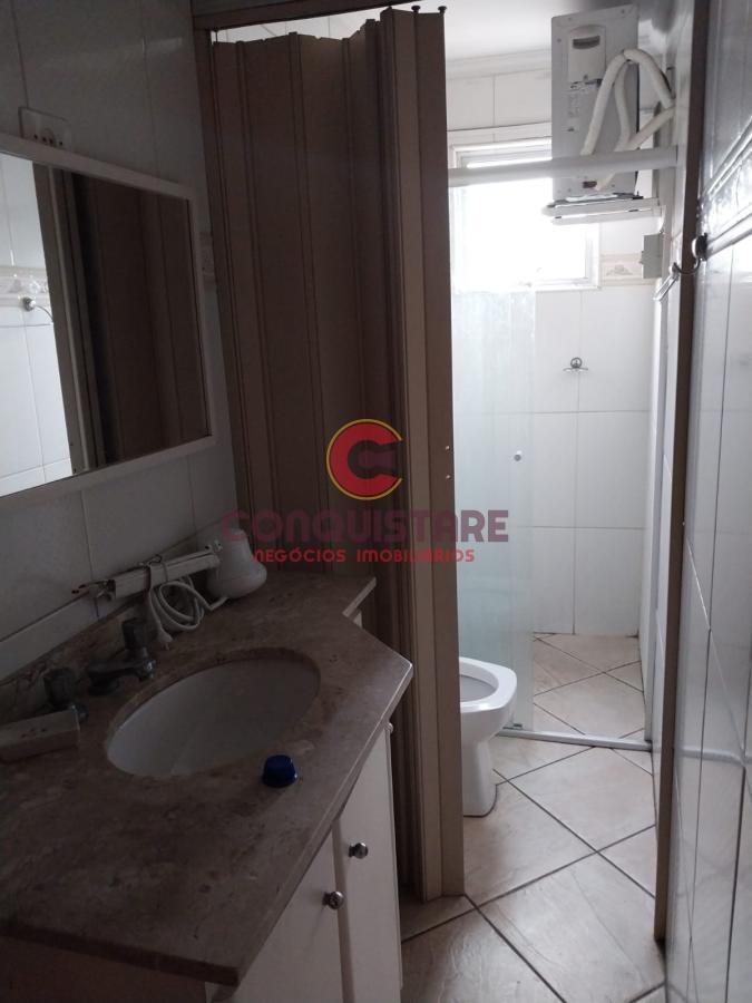 Apartamento para alugar com 2 quartos, 150m² - Foto 29