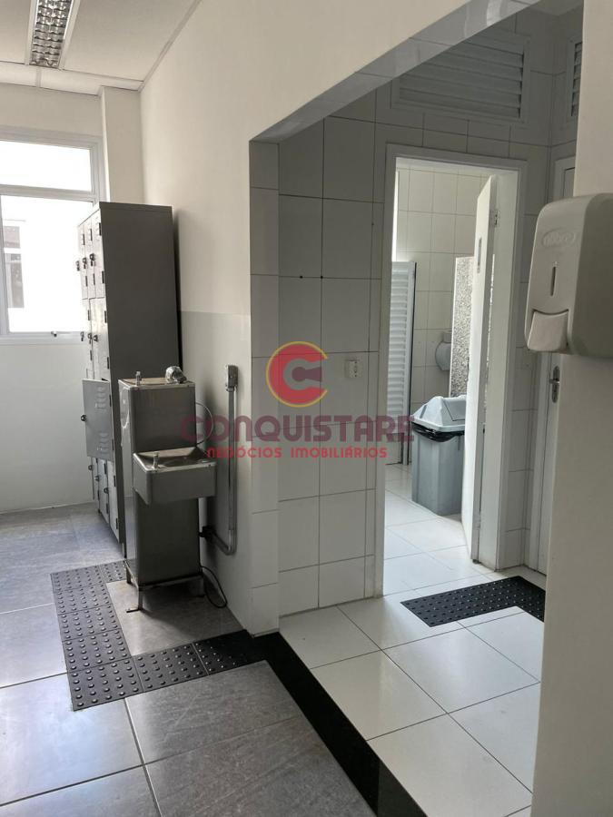 Prédio Inteiro para alugar, 1035m² - Foto 18