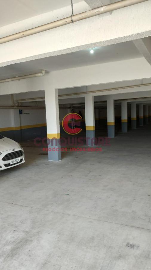 Apartamento à venda com 2 quartos, 65m² - Foto 11