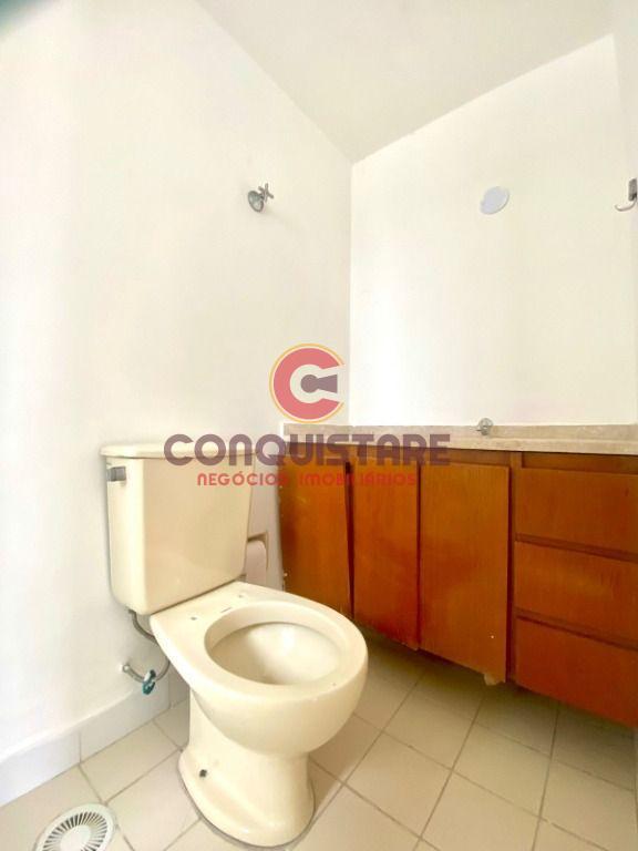 Apartamento para alugar com 2 quartos, 105m² - Foto 10